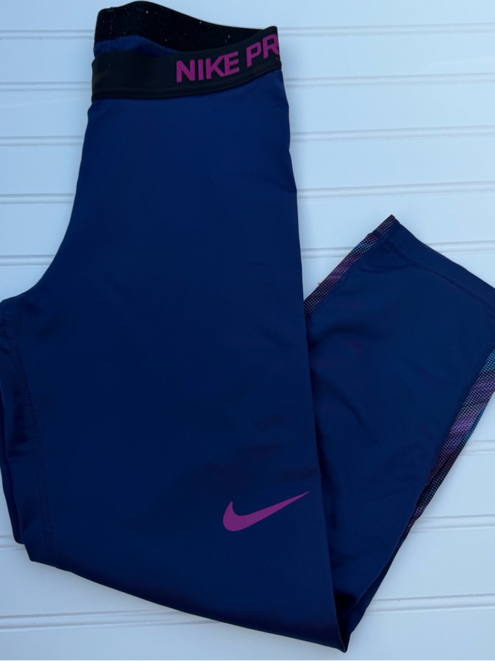 Nike Pro Cropped Leggings medium